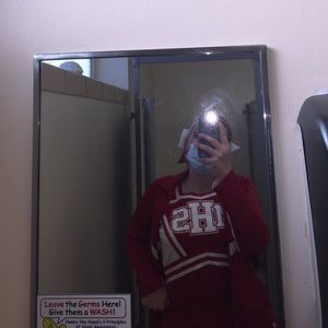 Meet your Posher, Hope